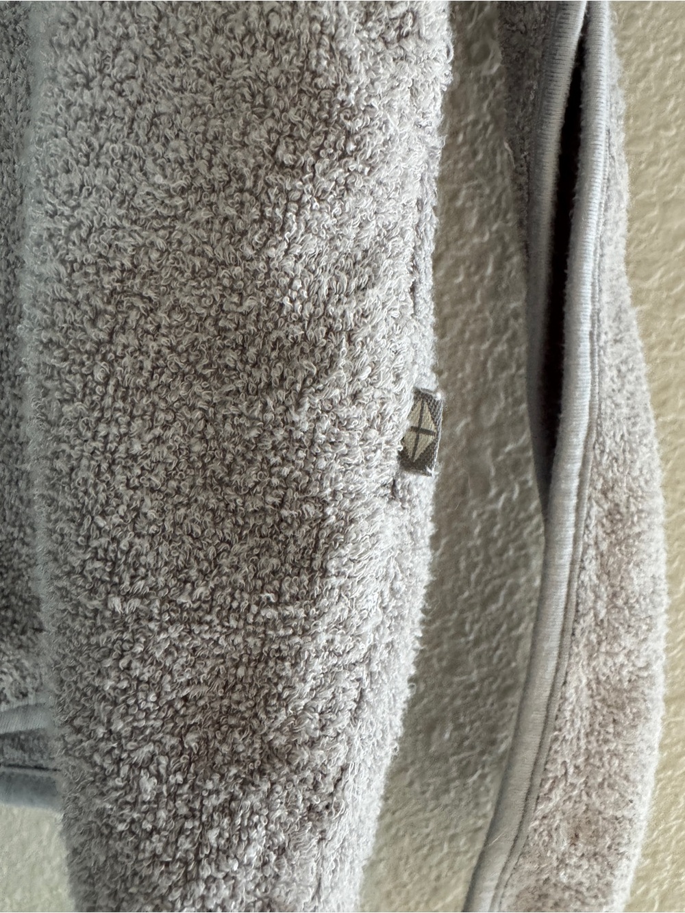 Kyte Baby Hooded Bath Robe 🤍 - Picture 4 of 6